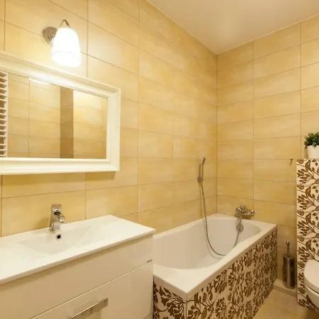 Appartamento Modern Air-conditioned In Old Town Breslavia