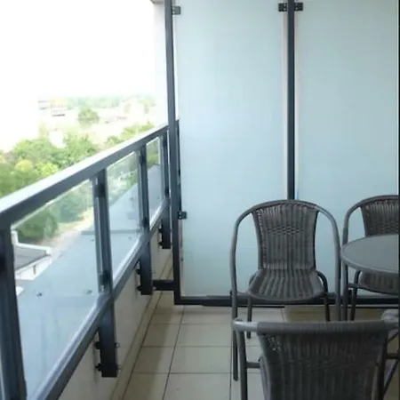 Modern Air-conditioned In Old Town *